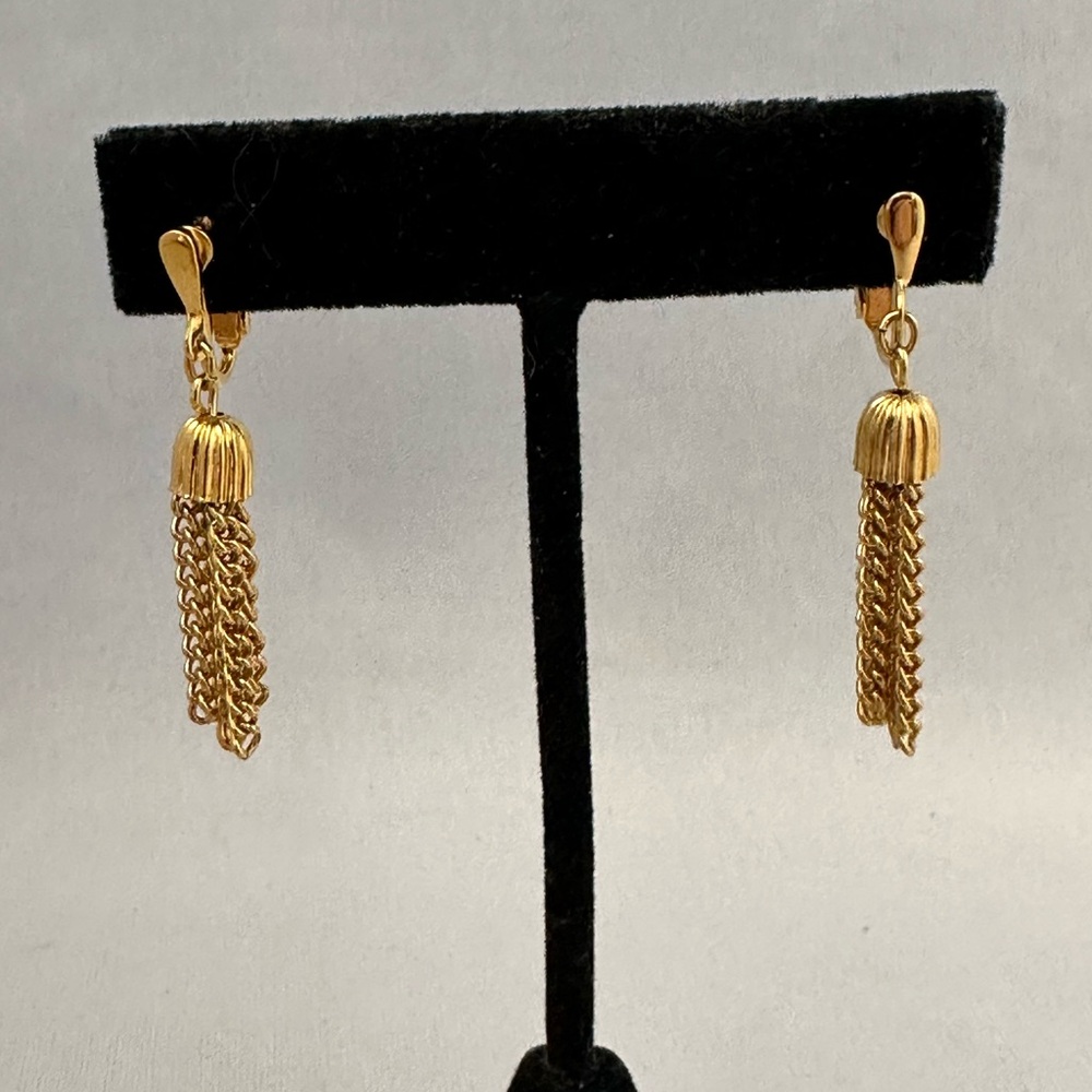 Vintage Crown Trifari gold tone tassel pierced earrings